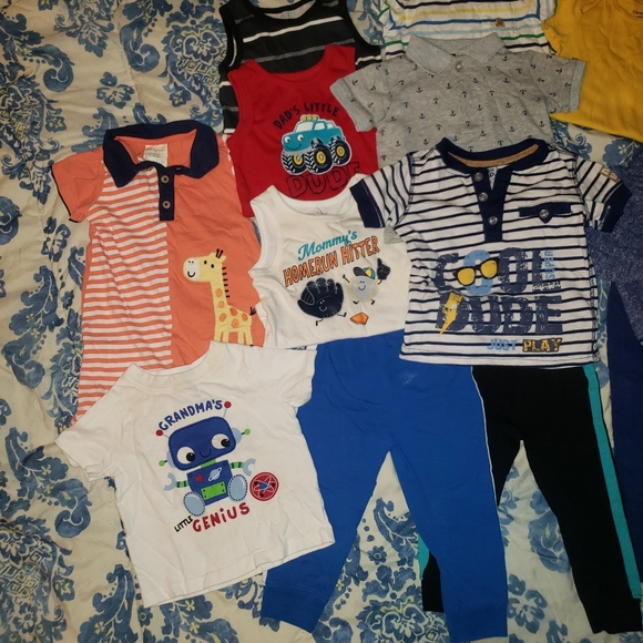Baby boy cloths bundle - Picture 3 of 4